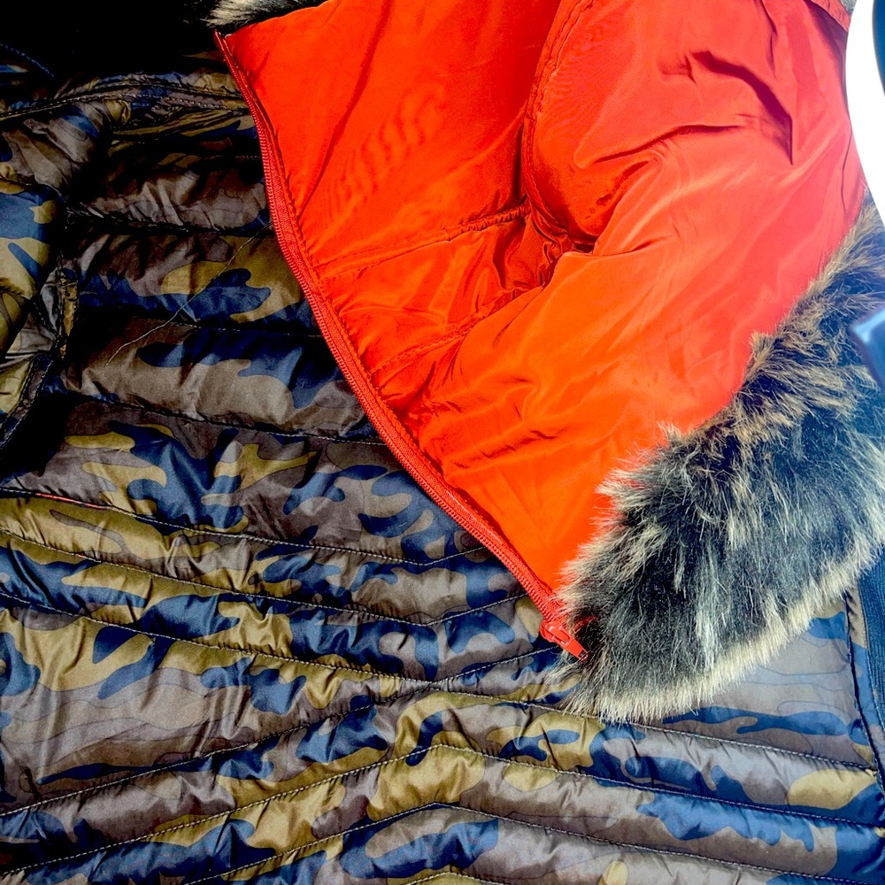 Reversible Jacket. detachable hood with faux fur